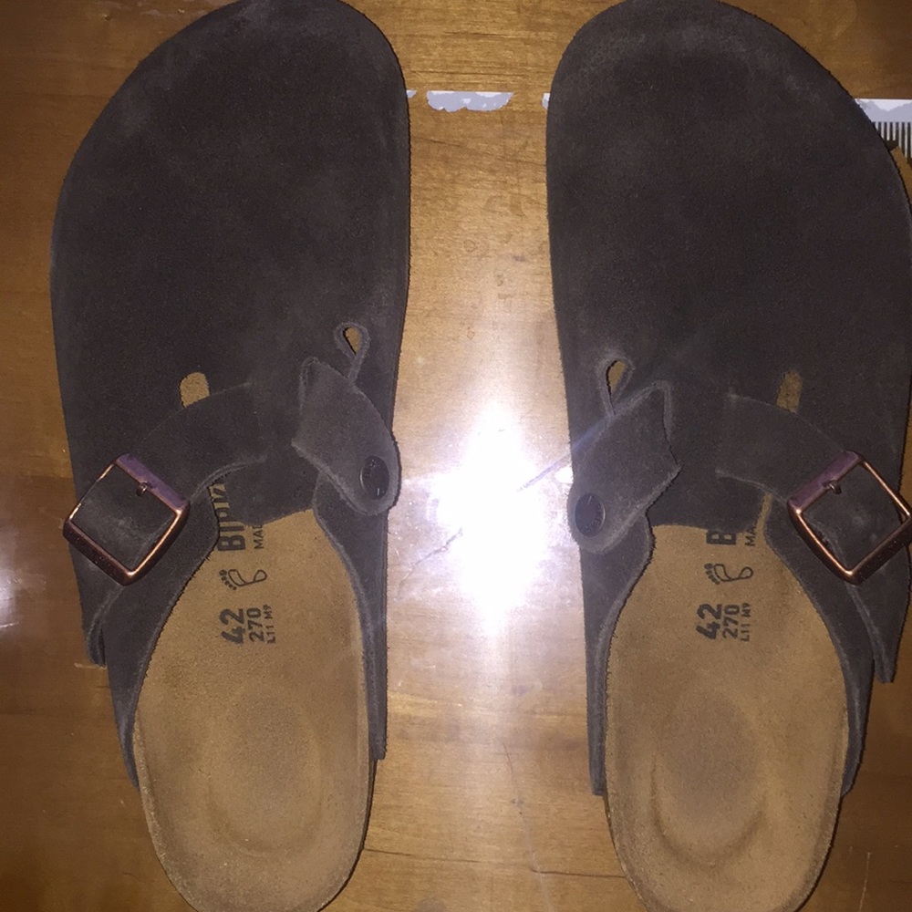 Men’s Birkenstock mocha clog 42 US 9